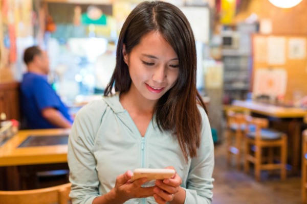 寻爱app怎么加微信好友?